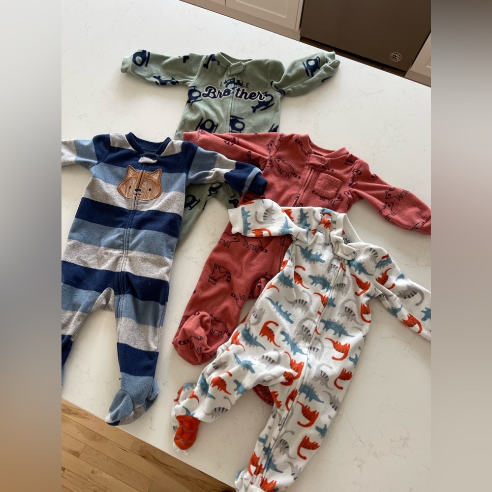 BUNDLE- Baby sleepers- Fleece